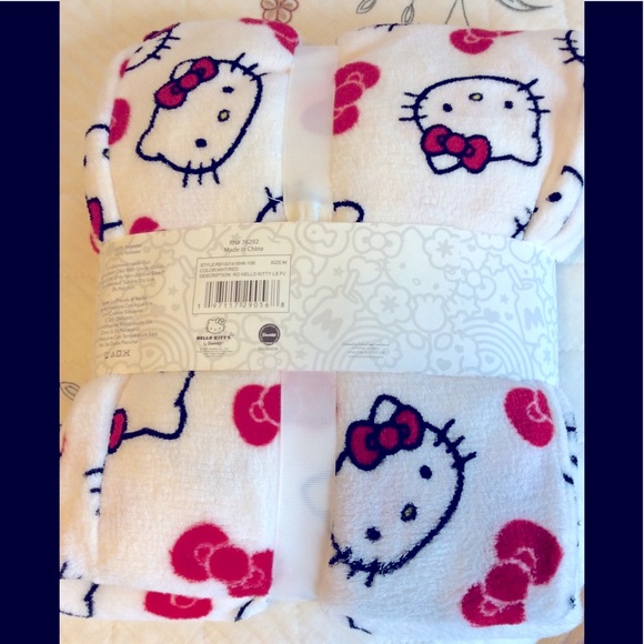 Hello kitty cozy plush pajamas set - Picture 2 of 3